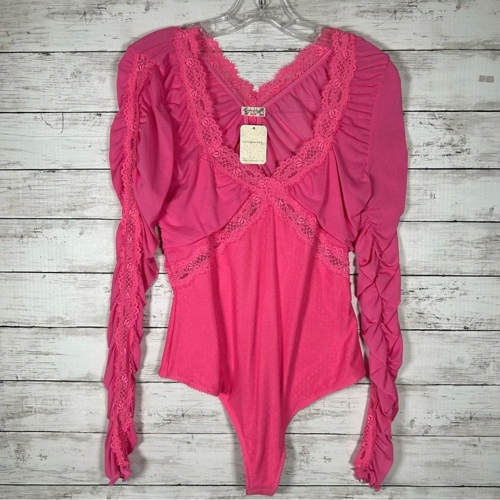 Free People Intimately Forever Young Pink Valentine’s Day Bodysuit Sz M NWT $68